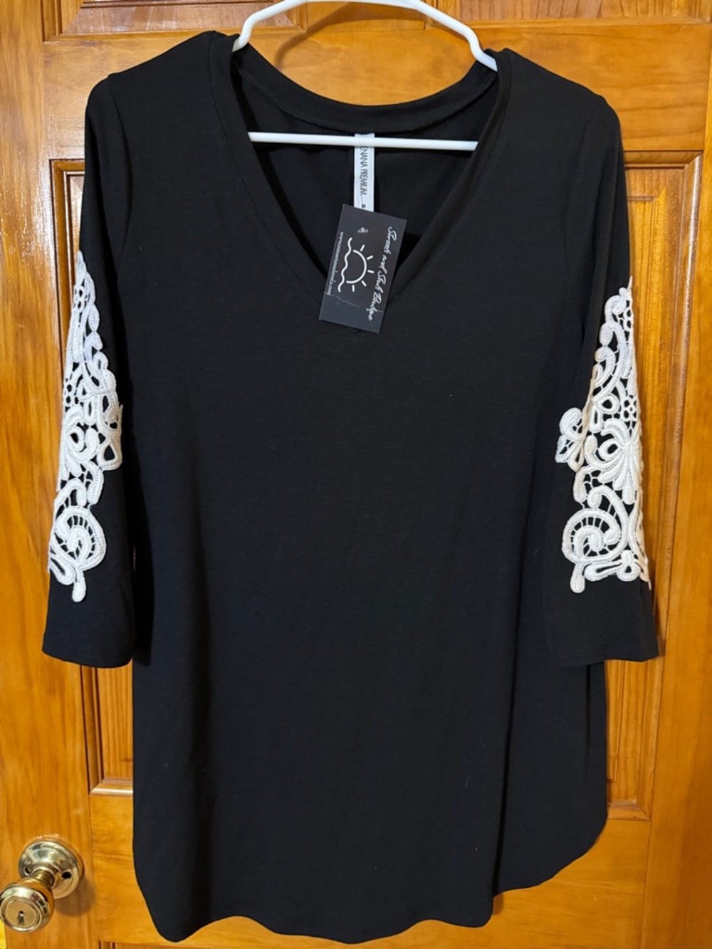 Zenana Outfitters Black V-Neck Tunic with White Lace Sleeve Applique